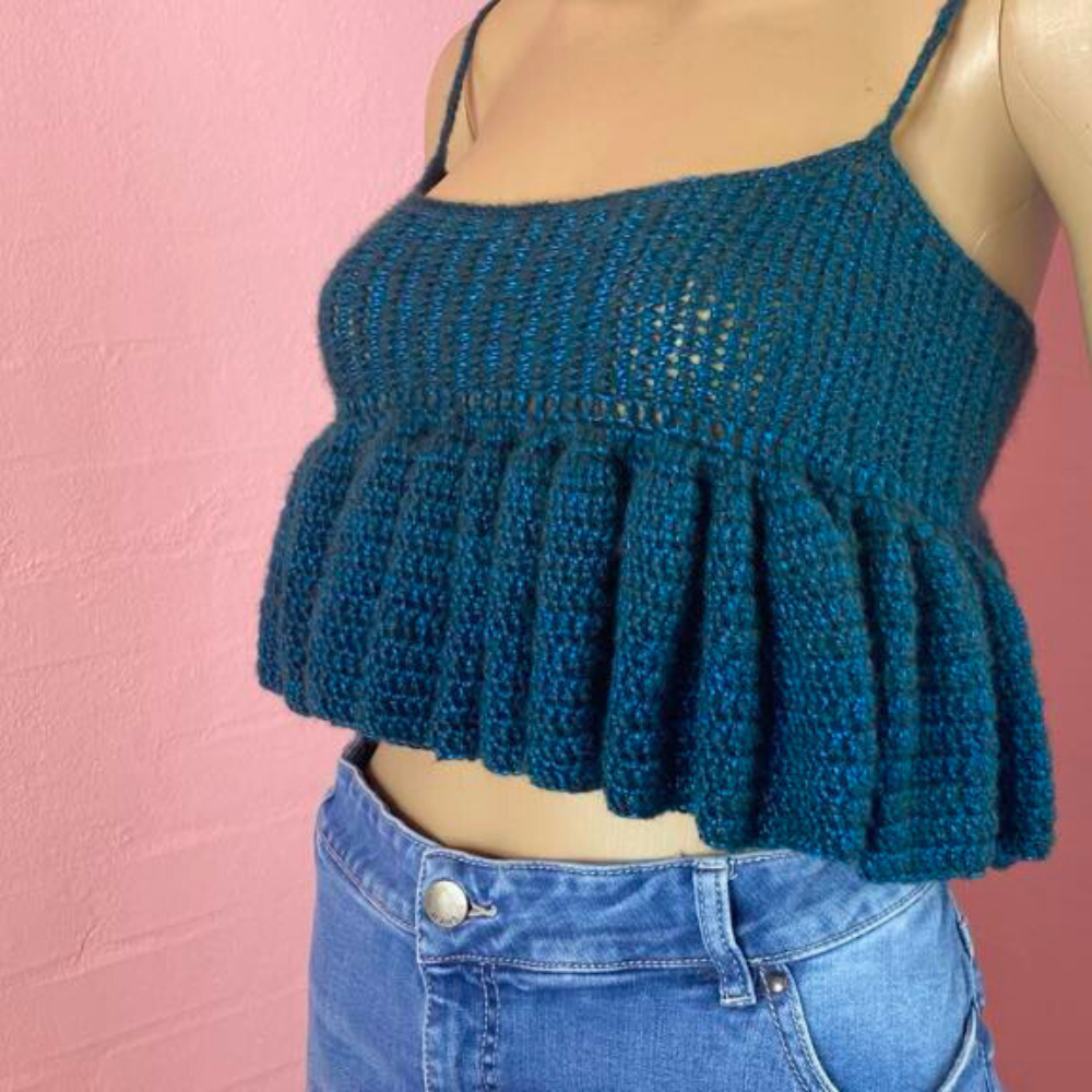 Crochet Top with Ruffles in a Metallic yarn from Hobbii