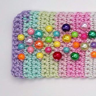Adding beads to a crocheted armband