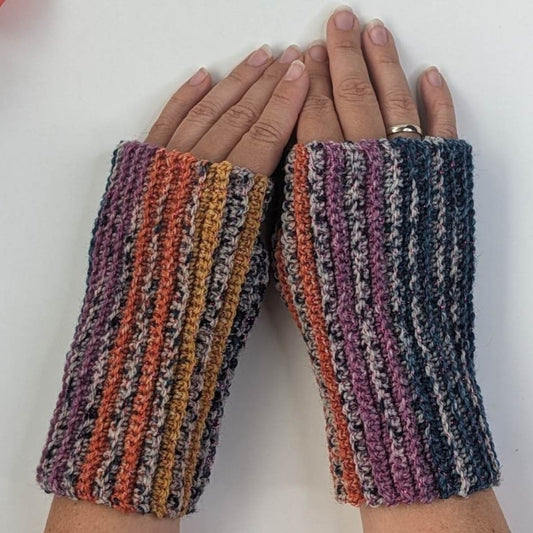 AMAZING fingerless gloves