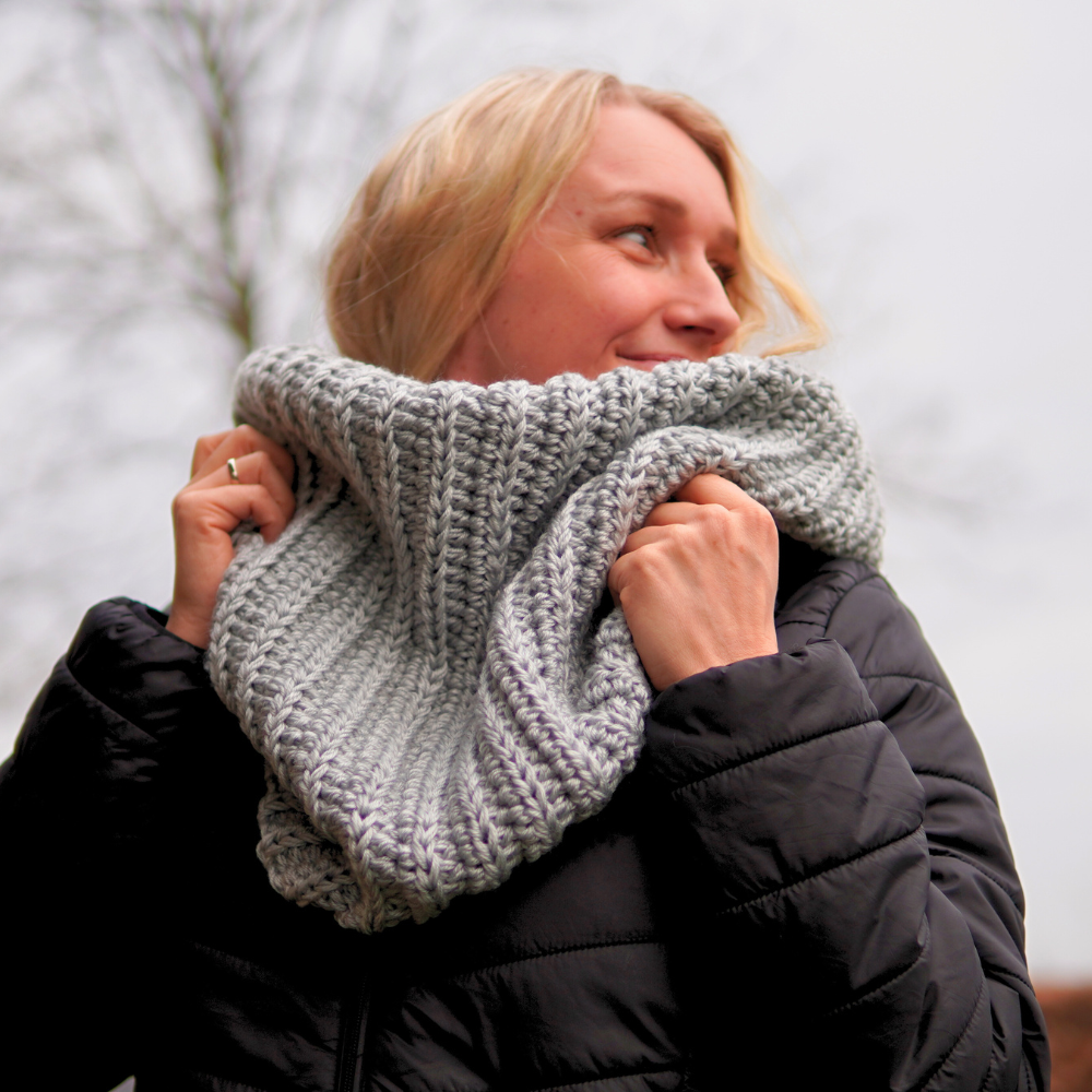PATTERN: Huge SNOOD Wrap PATTERN: Huge SNOOD Wrap