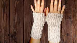 PATTERN: Fingerless Gloves - Diving Ducks Crochet