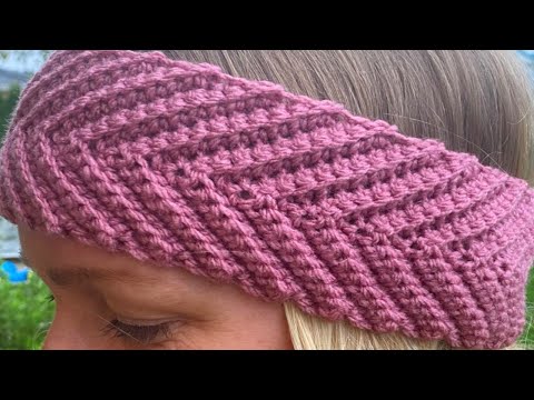 Learn how to make a stylish & cozy headband for girls with our crochet pattern. Perfect for beginners, watch now on YouTube!