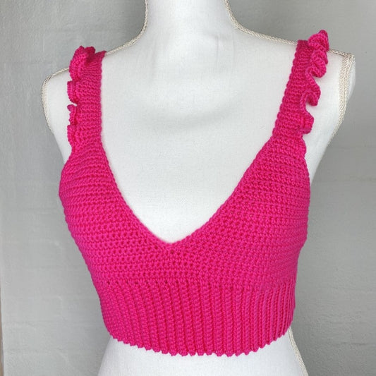 Crochet rufflestrap v-neck top in pink yarn